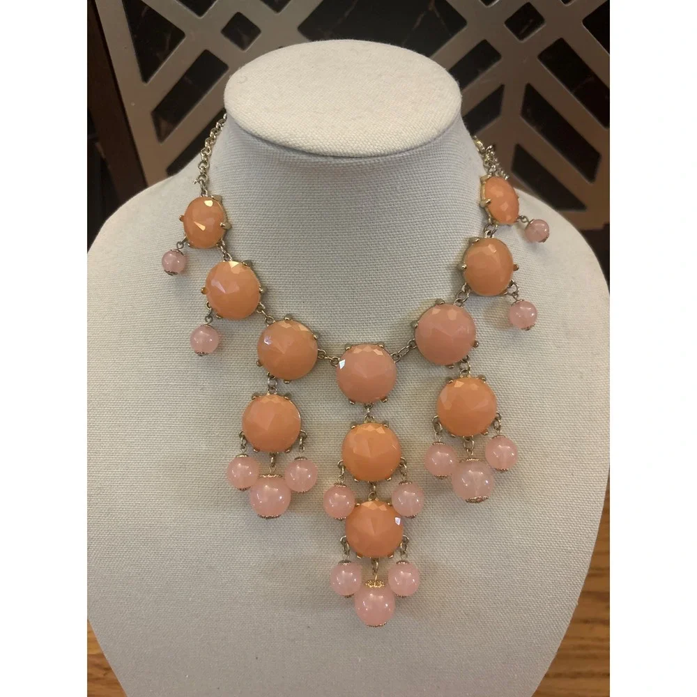 Unbranded Bib Statement Necklace Women OS Peach Pink Excellent Beaded Tiered‎